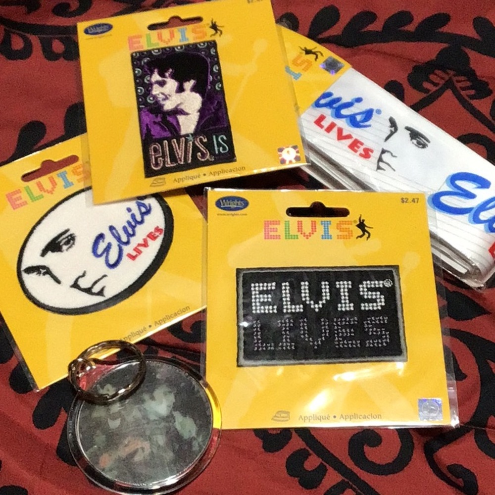 ELVIS FANS.. LOOK WHAT I FOUND !